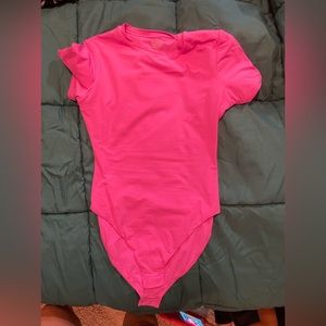 SKIMS Bodysuit — M